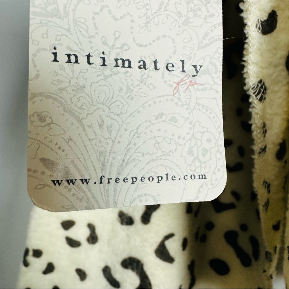 Free People Intimately NWT Rain check Cream and Black Animal Print Patterned Top - Picture 9 of 11